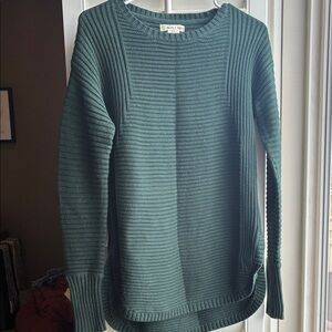 Women's Ribbed Crew Neck Sweater - Forest Green